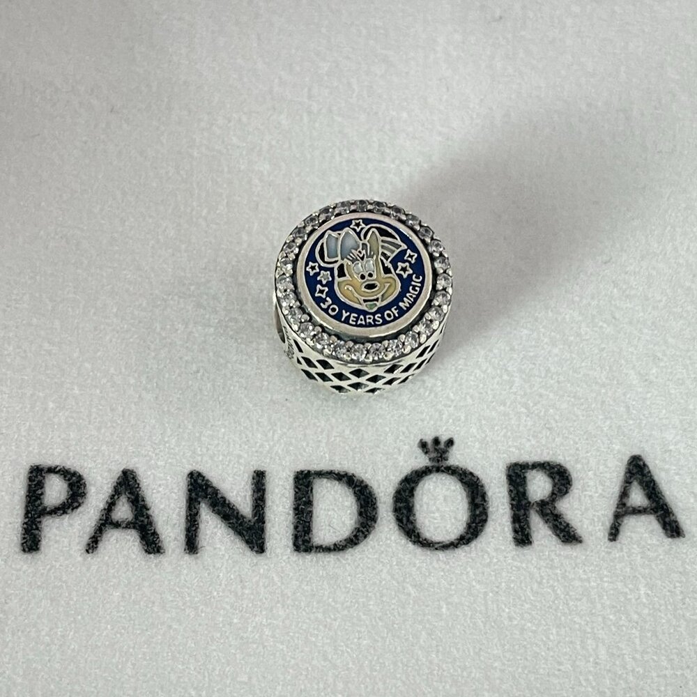 Pandora Disney Paris 30 Years Of Magic Minnie Mouse Charm